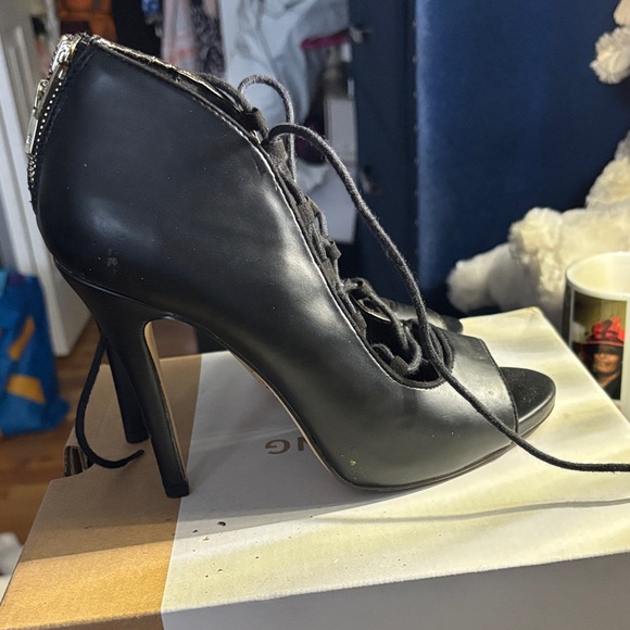 Call It Spring Tan Logo Design - Picture 3 of 3